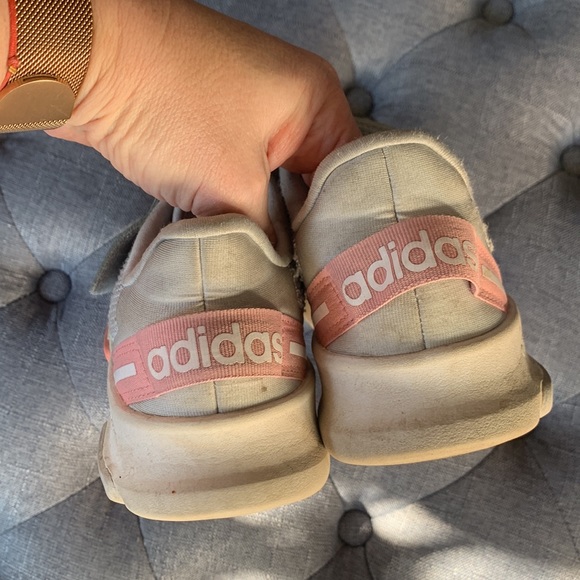 Adidas KIDS - Picture 5 of 6